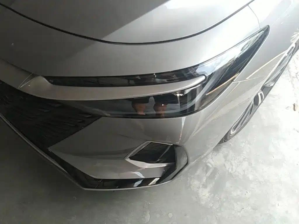 Chery Arrizo 8 2025 1.6T DCT Smart — миниатюра 18