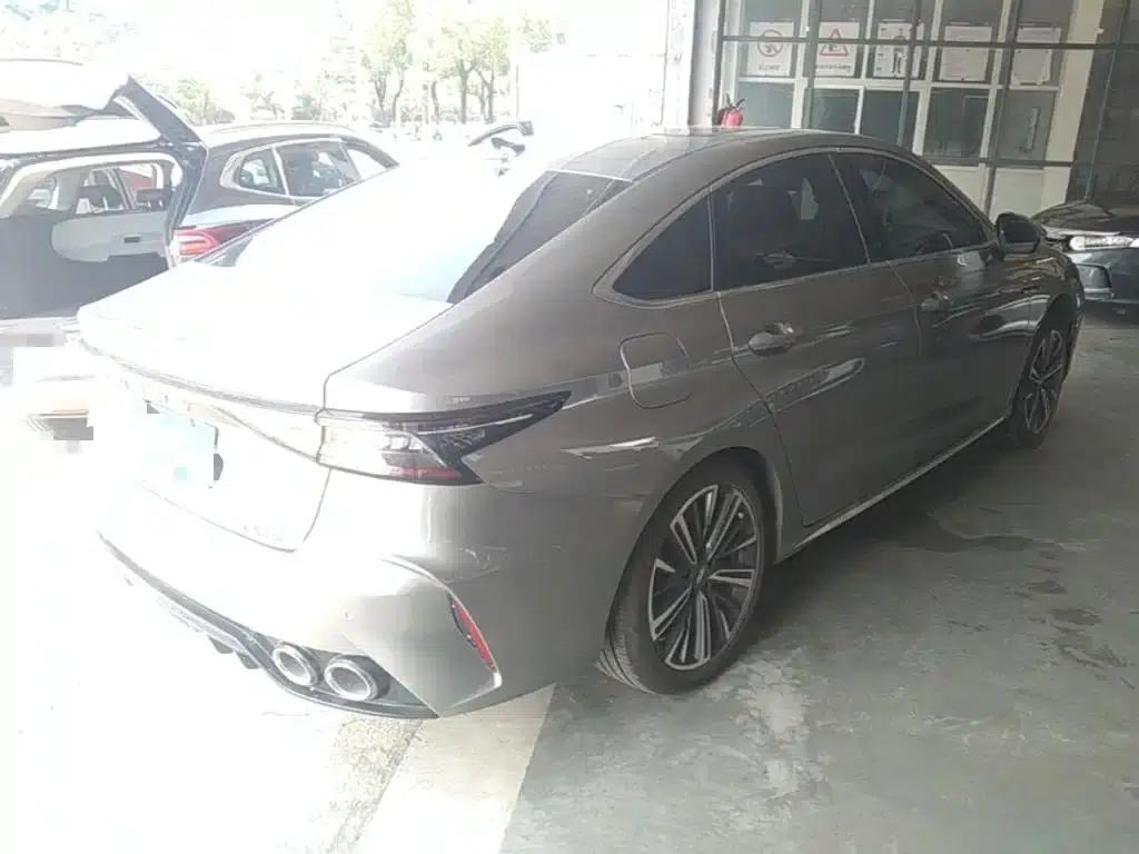 Chery Arrizo 8 2025 1.6T DCT Smart — миниатюра 5