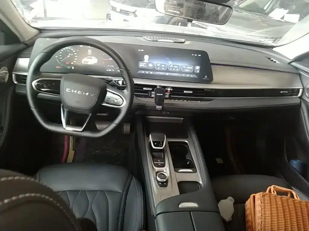 Chery Arrizo 8 2025 1.6T DCT Smart — миниатюра 6