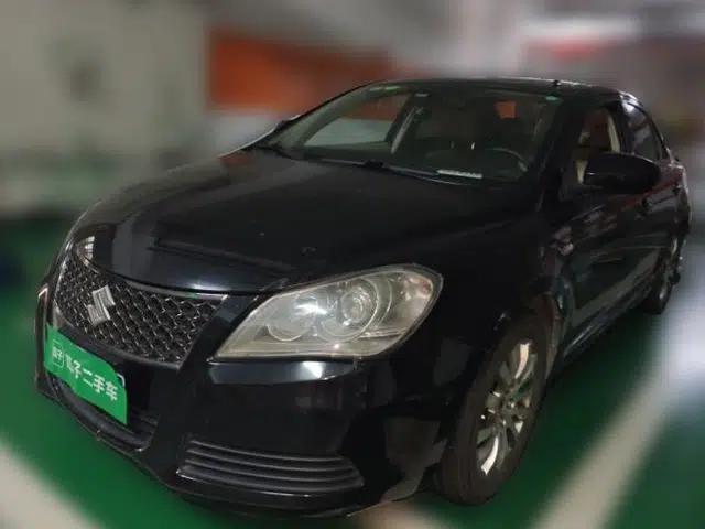 Suzuki Kizashi 2011 2.4L Two-Wheel Drive CVT Standard Edition