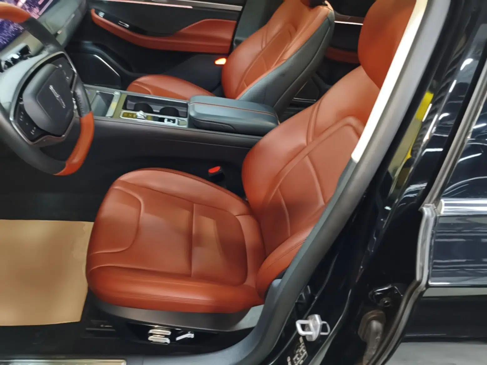 Lincoln Z 2022 iXiang Luxury Edition — миниатюра 17