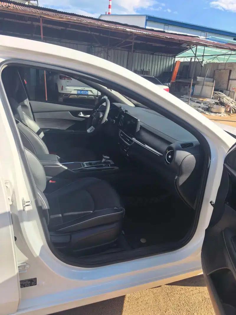 Kia K3 2023 1.5L IVT Luxury Edition — миниатюра 13