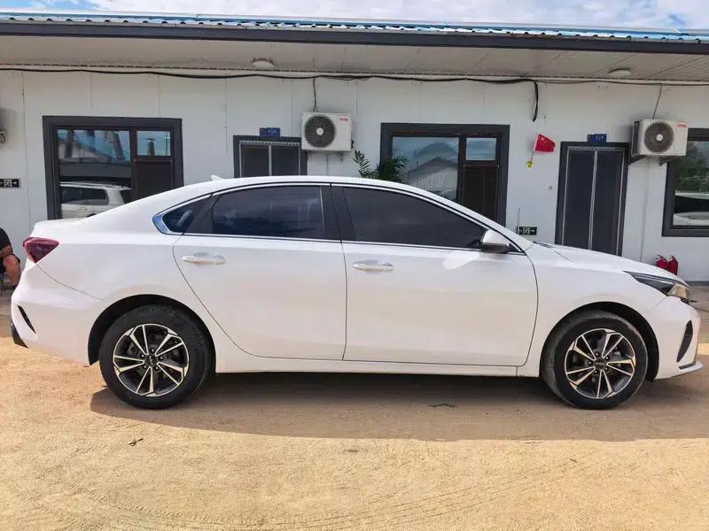 Kia K3 2023 1.5L IVT Luxury Edition — миниатюра 8