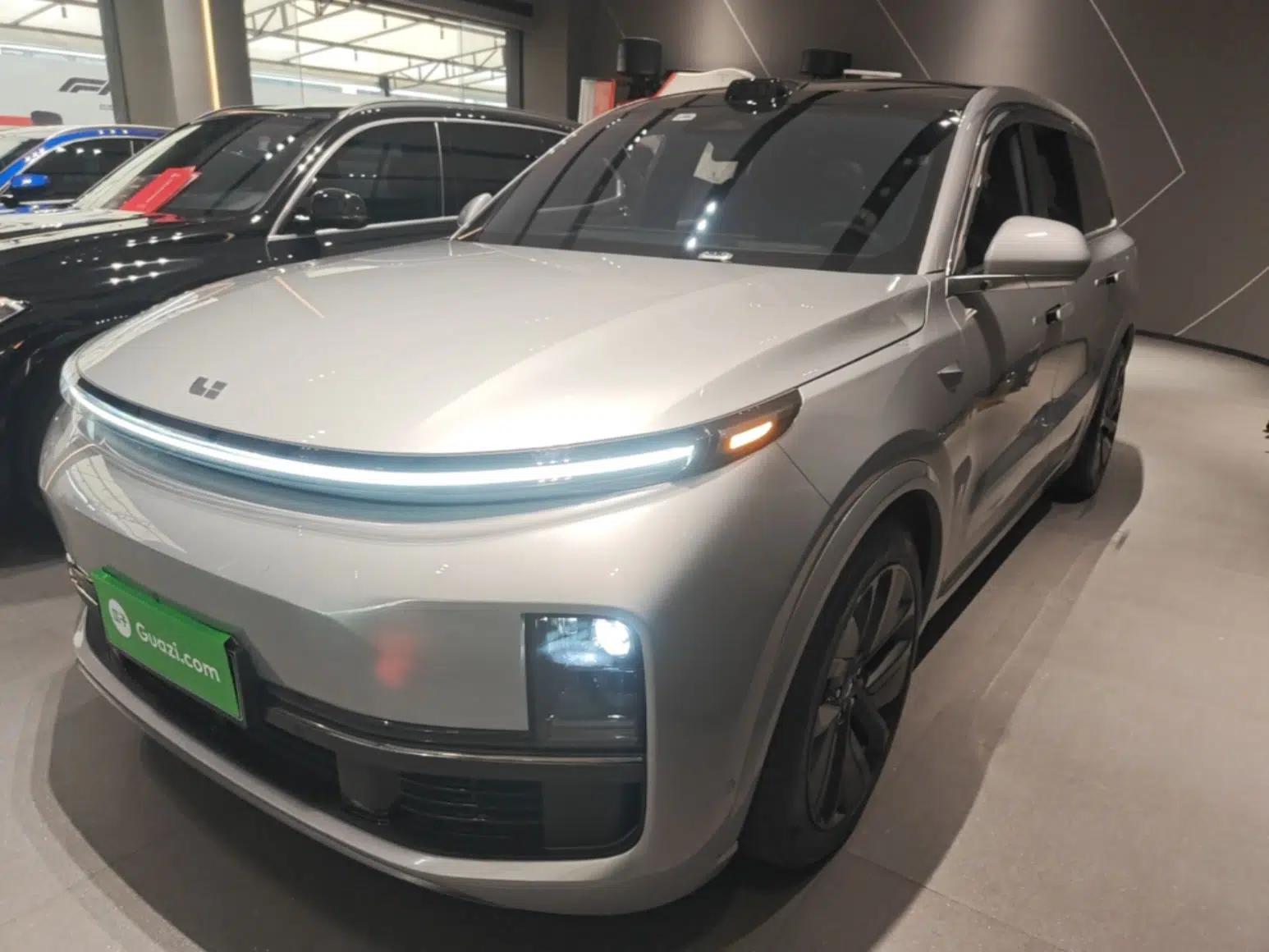 Li Auto L9 2022 Max model — миниатюра 1