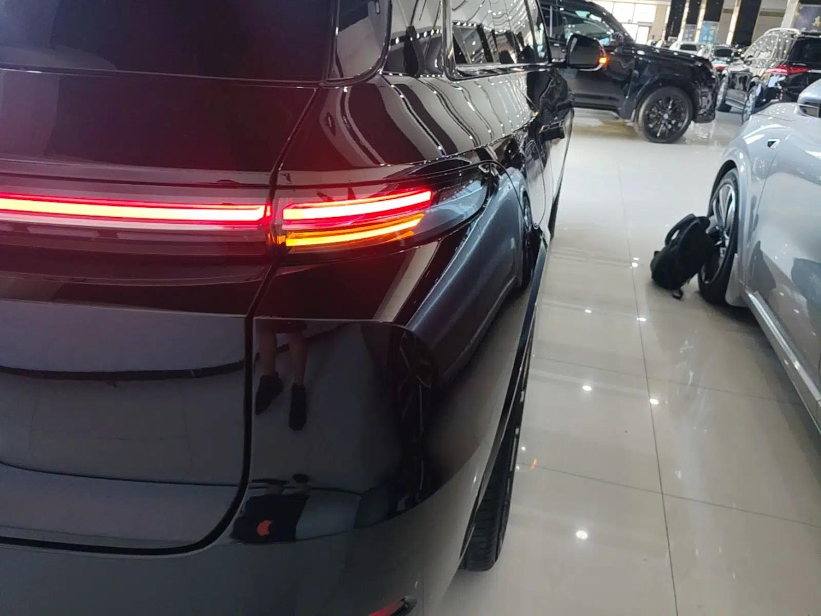 Li Auto L7 2025 Max Smart Refresh Edition — миниатюра 9