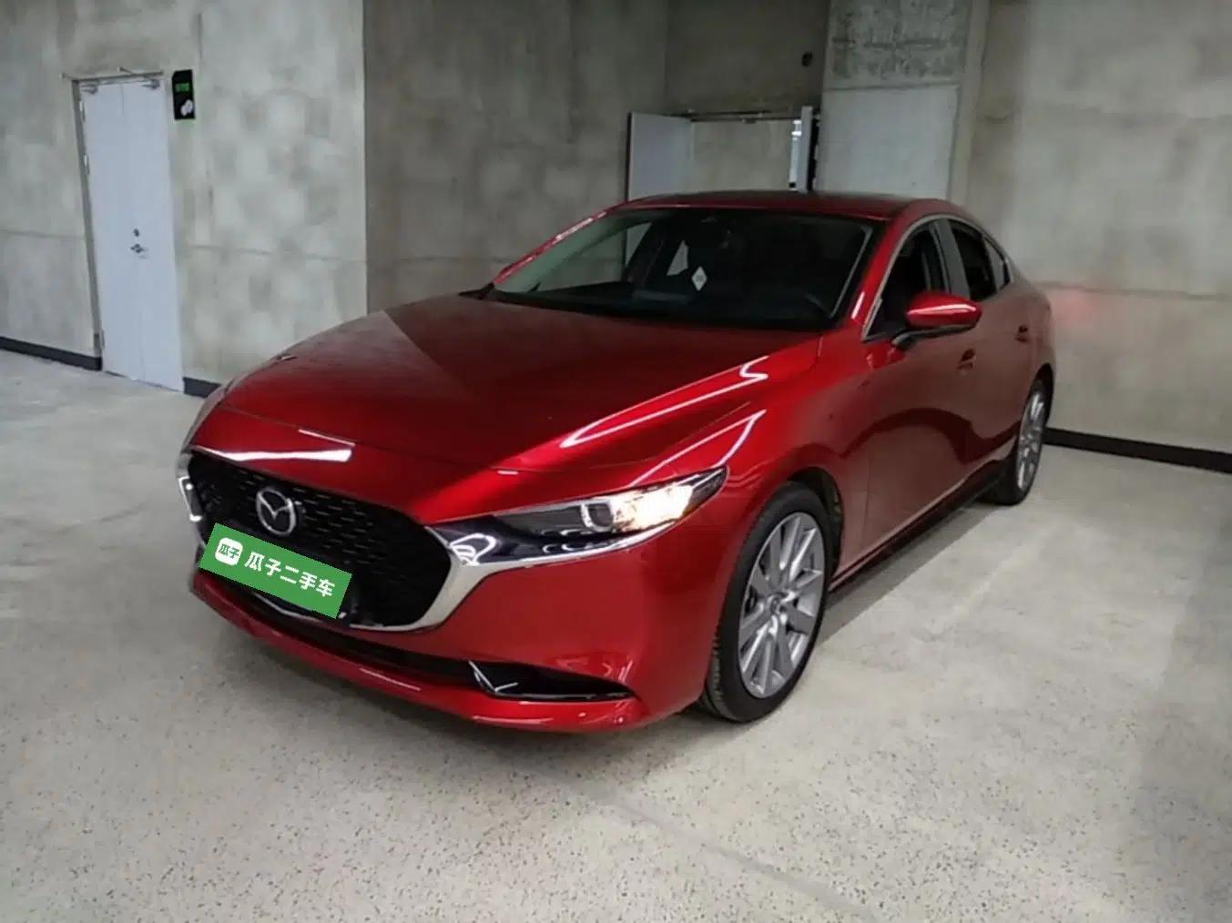 Mazda 3 Axela 2022 2.0L Automatic ZhiXuan Edition — миниатюра 1
