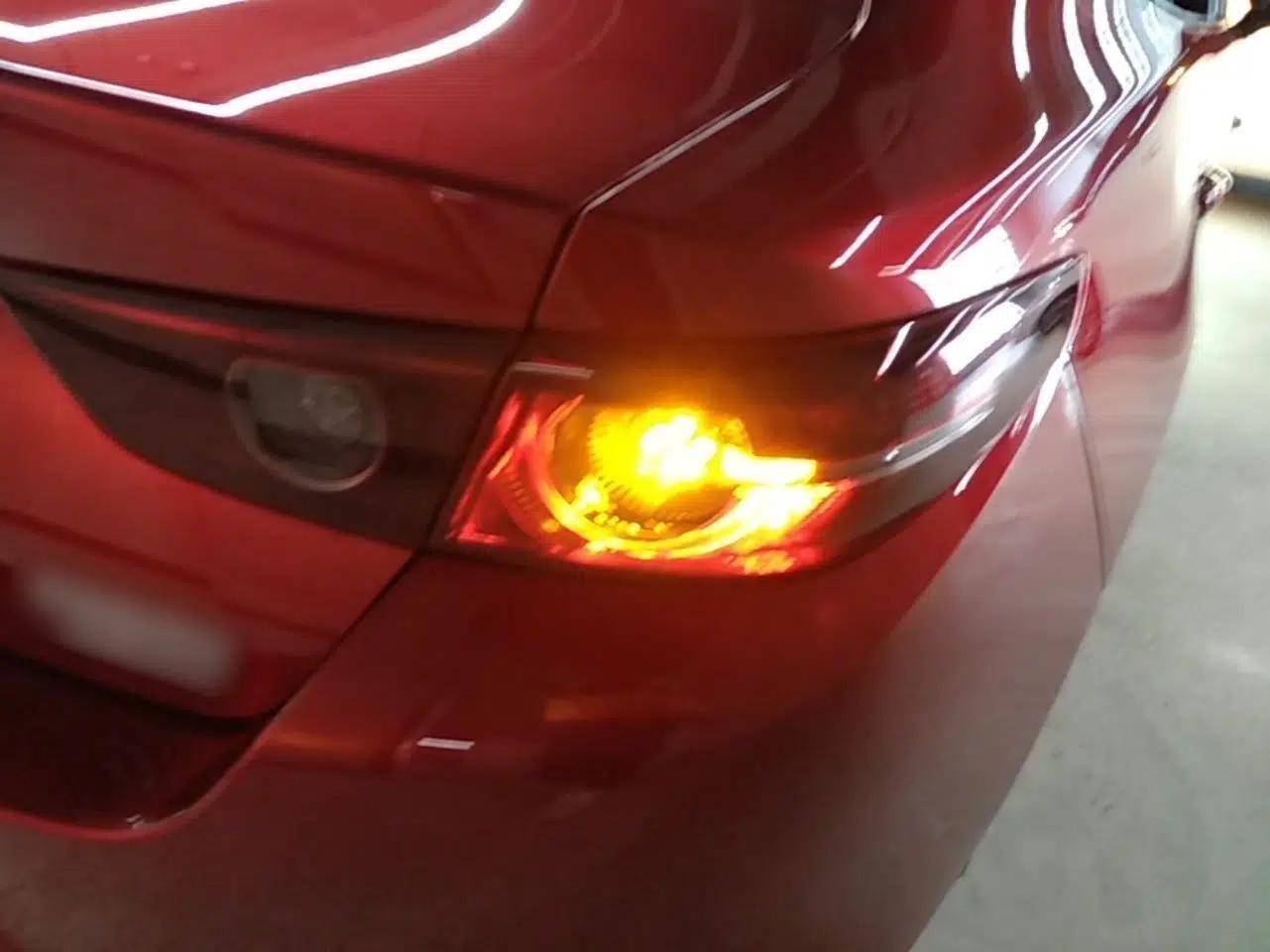 Mazda 3 Axela 2022 2.0L Automatic ZhiXuan Edition — миниатюра 9