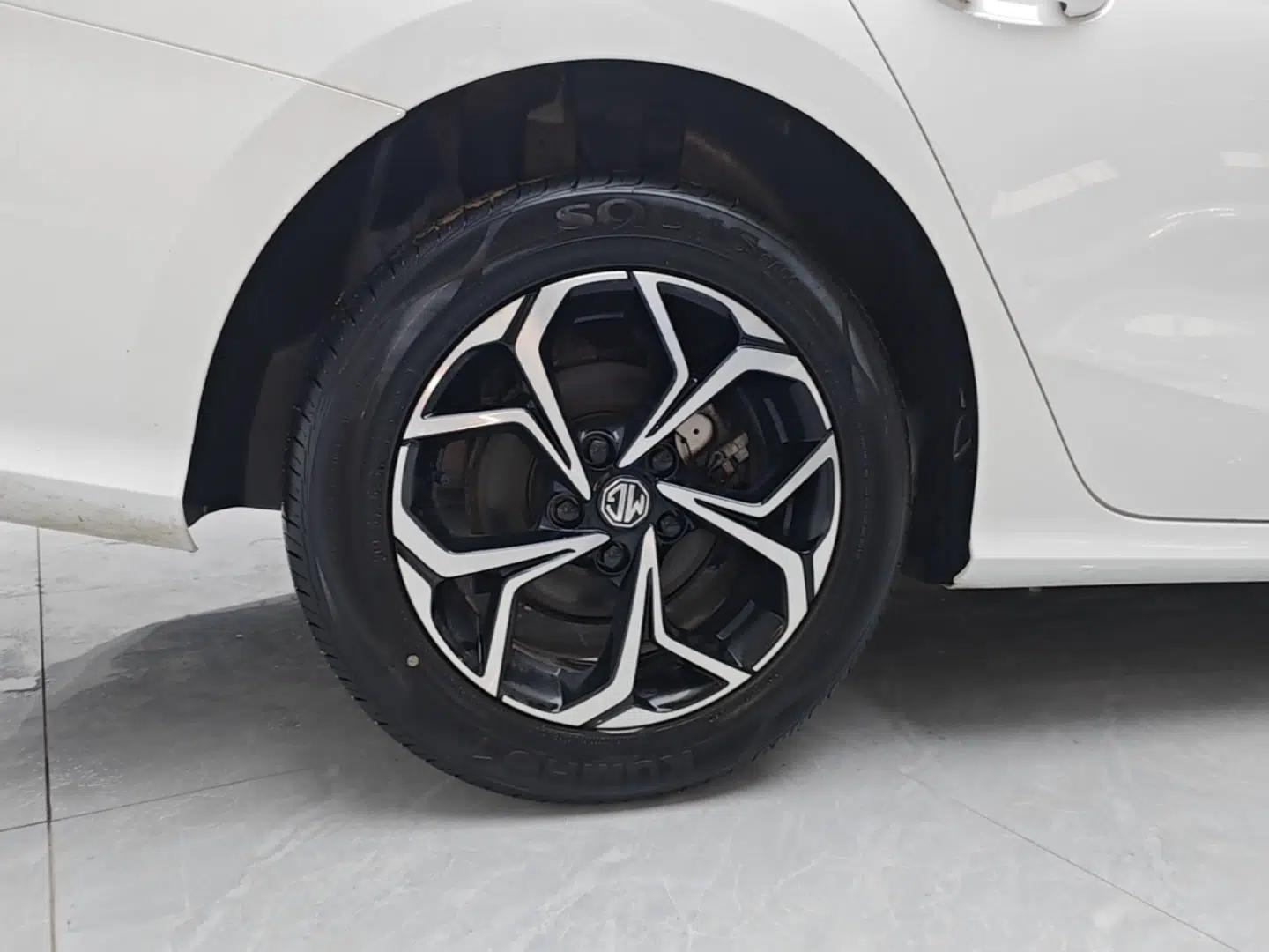 MG 5 2023 180 DVVT CVT Luxury Edition — миниатюра 11
