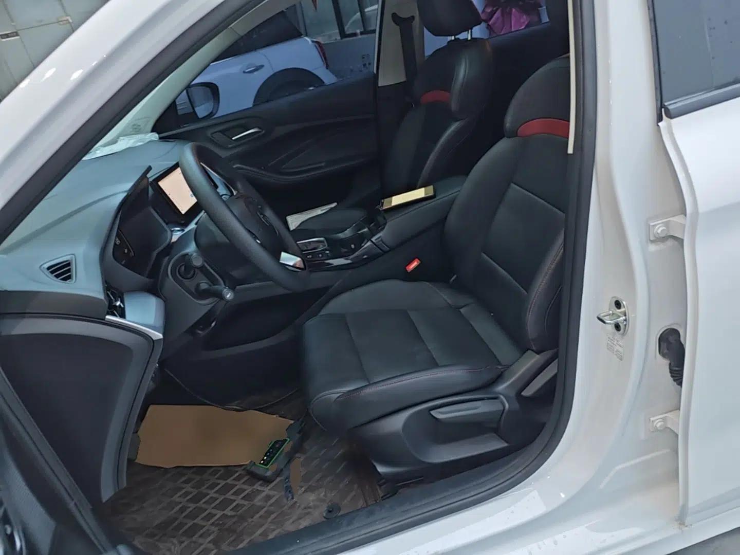 MG 5 2023 180 DVVT CVT Luxury Edition — миниатюра 17