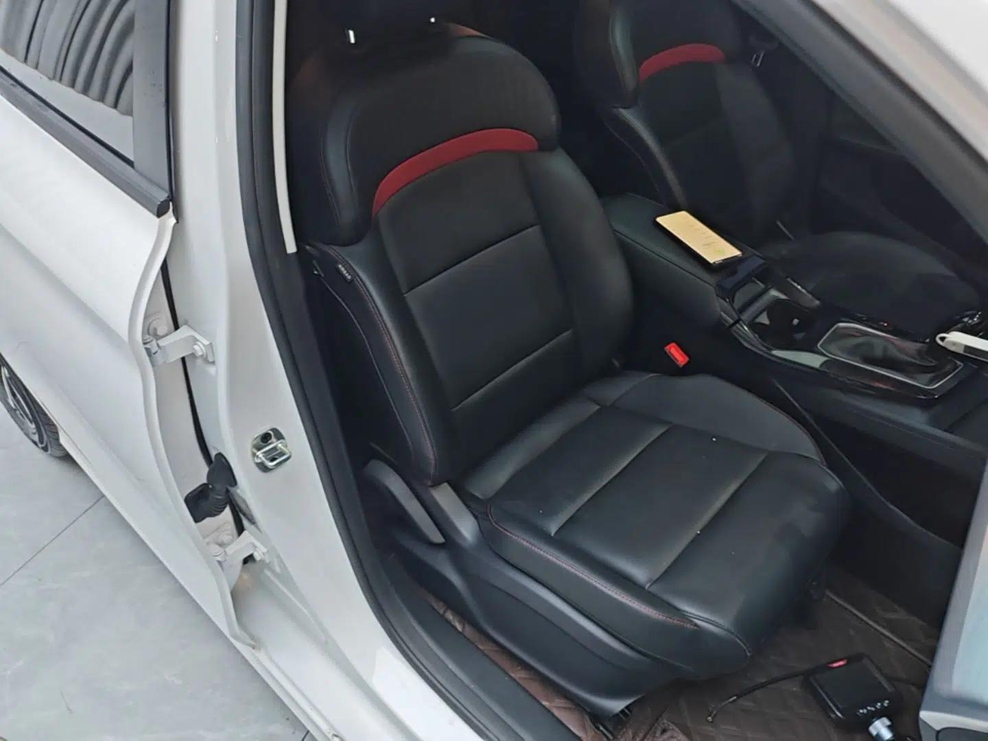 MG 5 2023 180 DVVT CVT Luxury Edition — миниатюра 19
