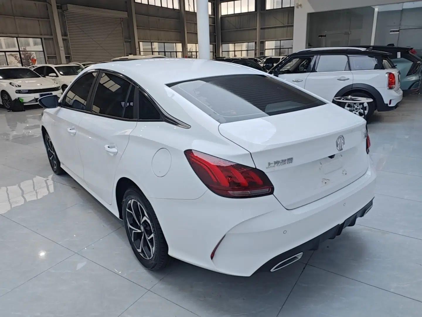 MG 5 2023 180 DVVT CVT Luxury Edition — миниатюра 4