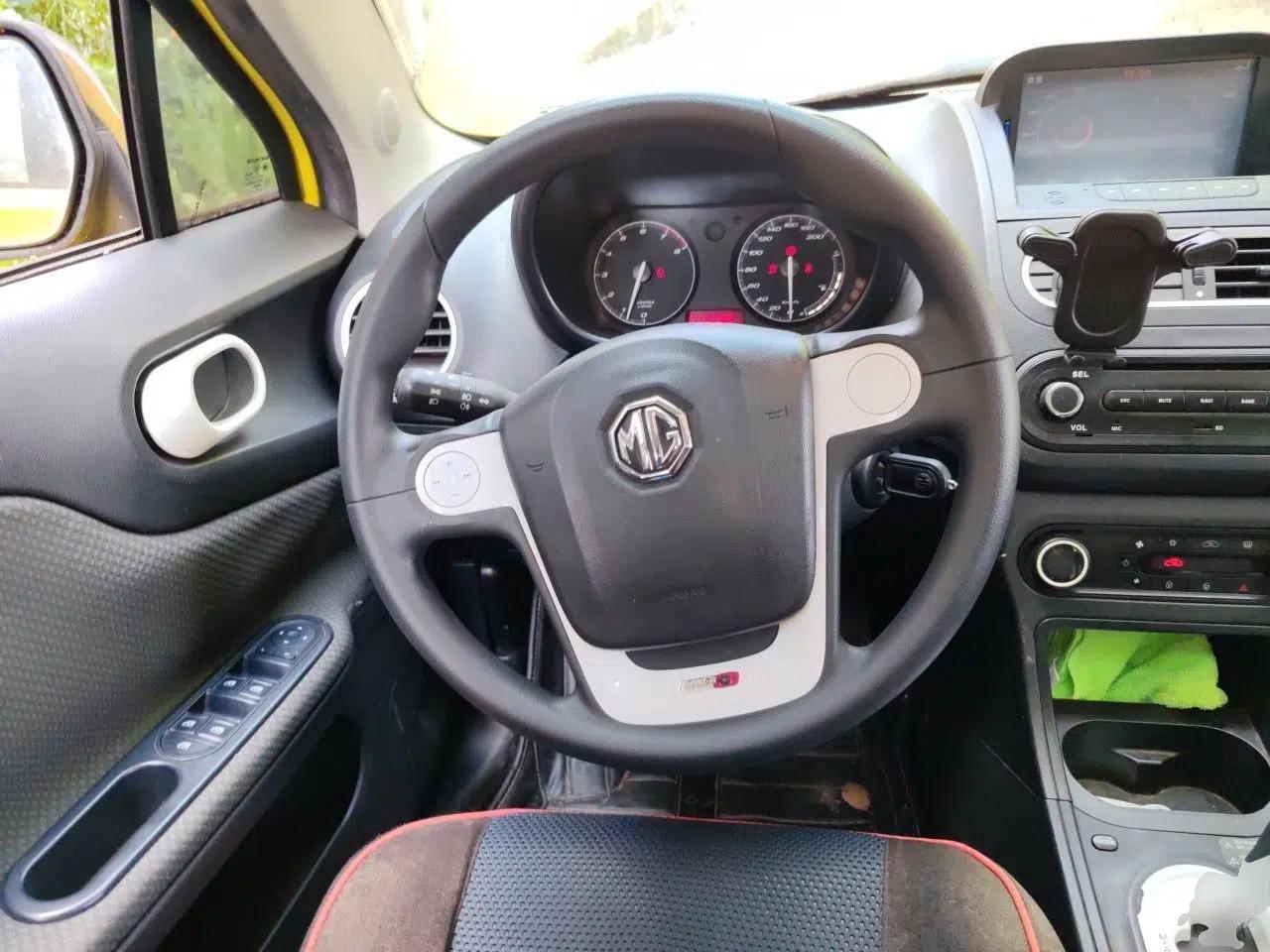 MG 3 2013 1.5L AMT Elite Edition — миниатюра 10