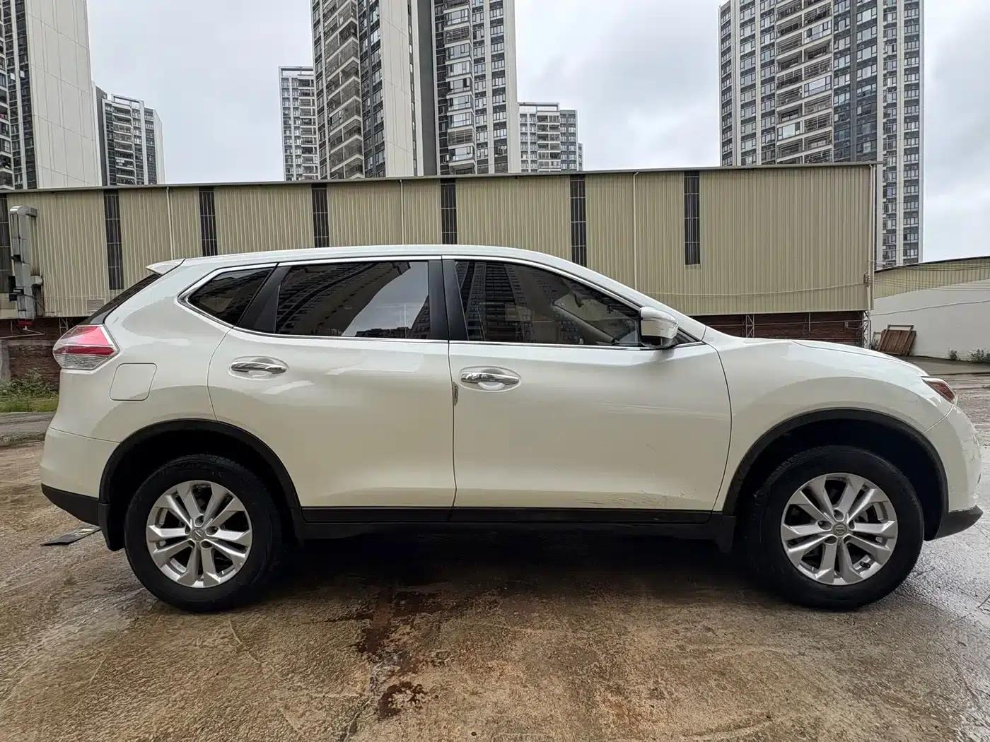 Nissan X-Trail 2014 2.0L CVT Comfort Edition 2WD — миниатюра 15