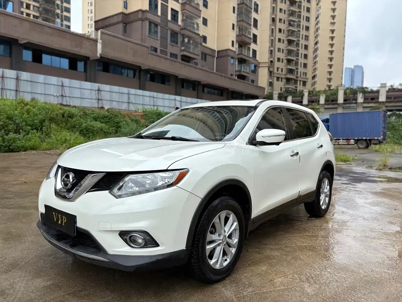 Nissan X-Trail 2014 2.0L CVT Comfort Edition 2WD — миниатюра 3