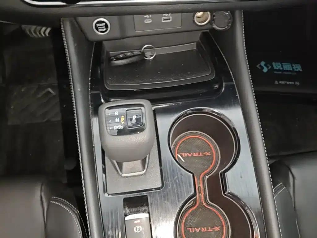 Nissan X-Trail 2021 VC-Turbo 300 CVT 2WD Luxury Edition — миниатюра 14