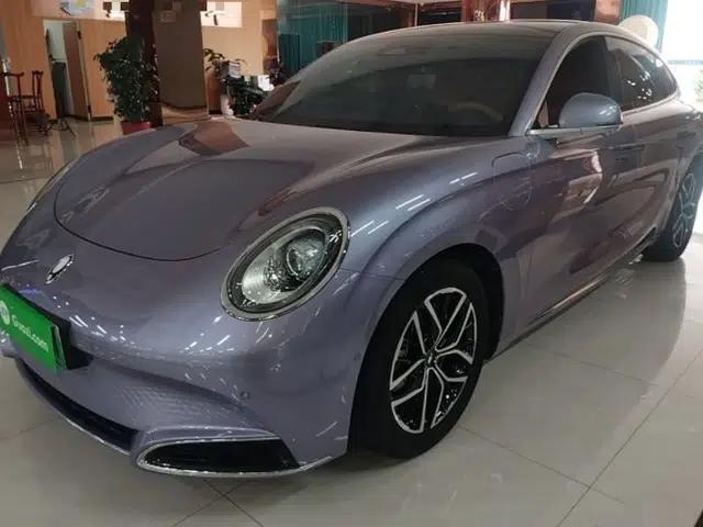ORA Lightning Cat 2022 555 km Luxury Edition