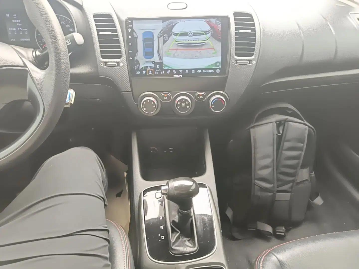Kia K3 2017 1.6L Automatic 15th Anniversary Special Edition GLS — миниатюра 16