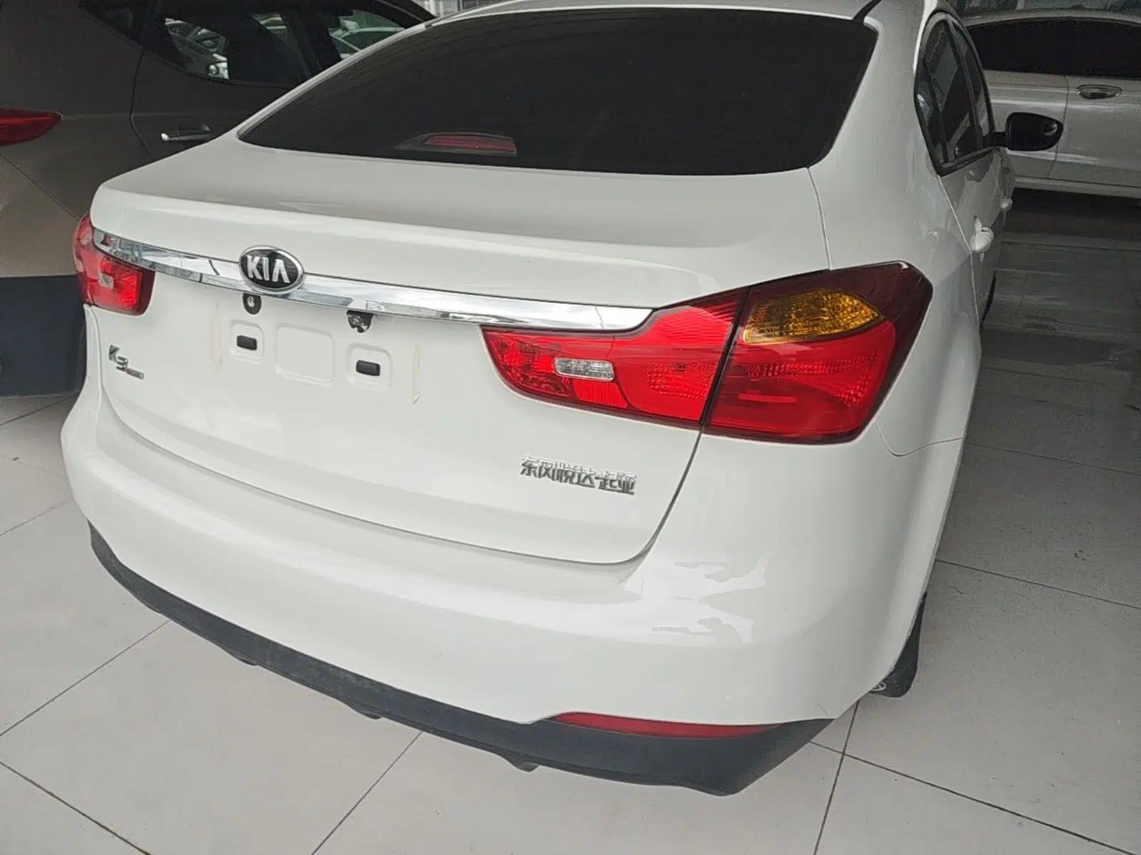 Kia K3 2015 1.6L Automatic GL — миниатюра 5