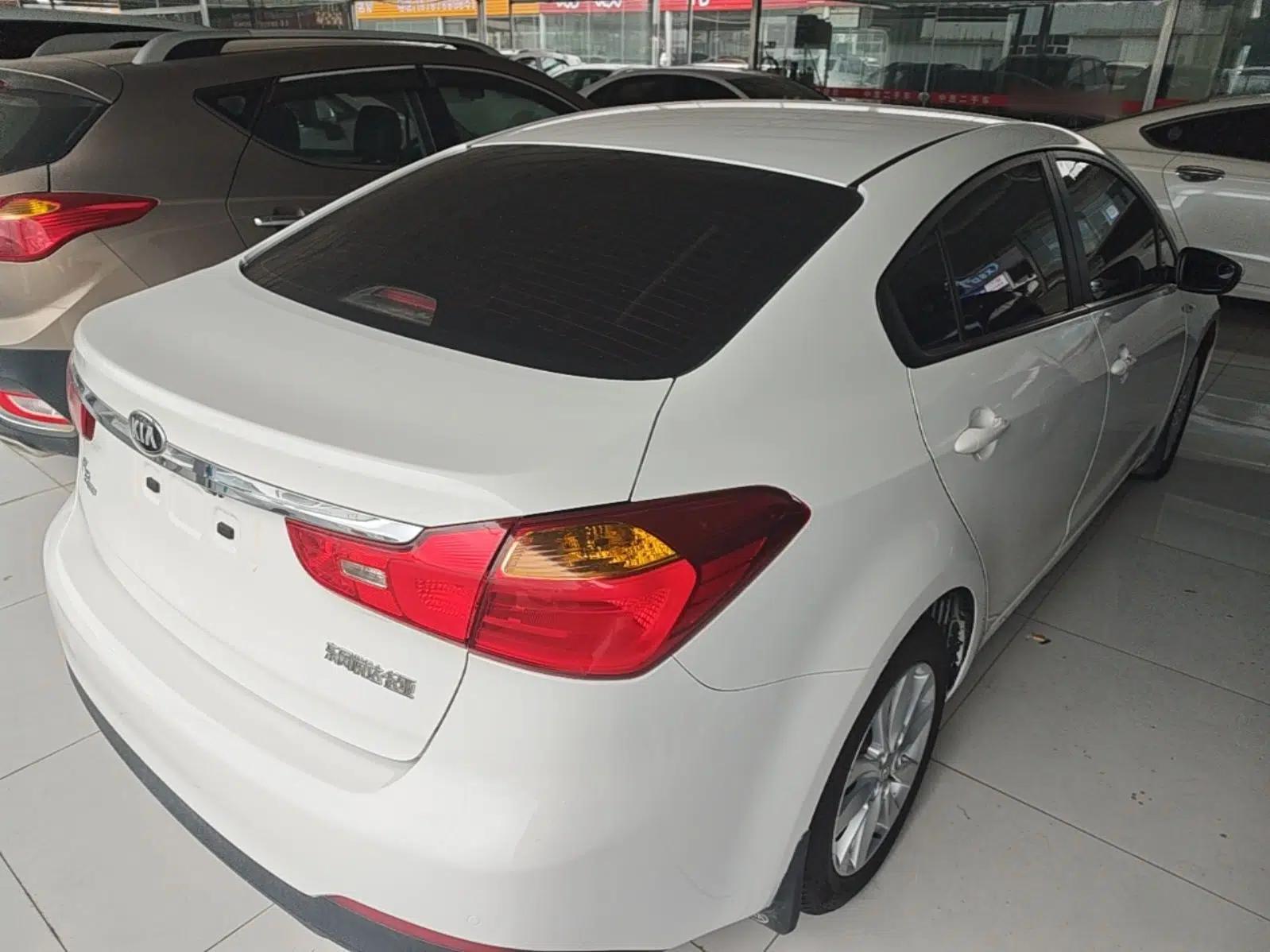 Kia K3 2015 1.6L Automatic GL — миниатюра 6
