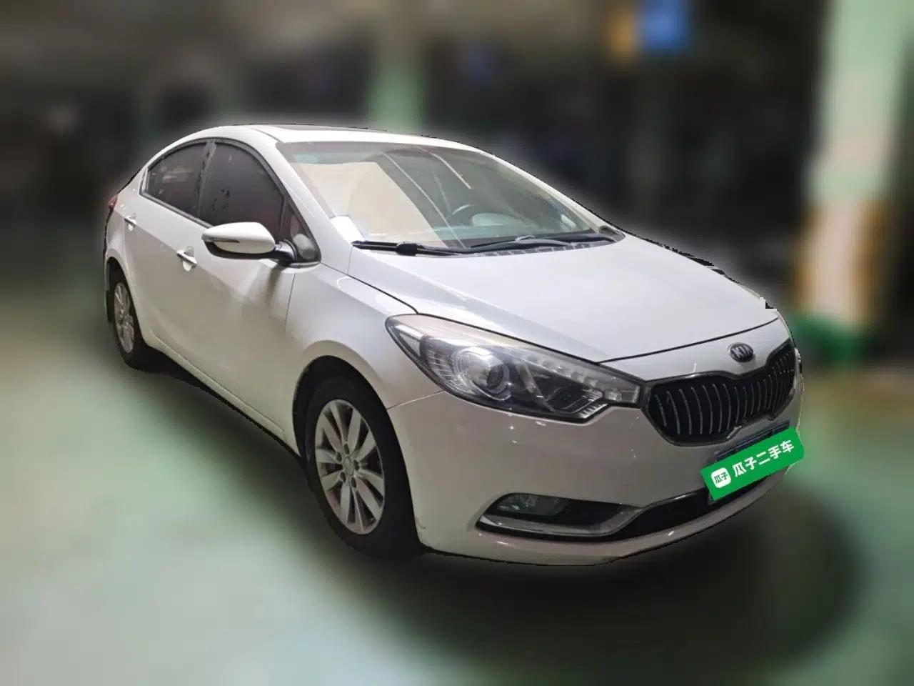Kia K3 2013 1.6L Automatic GLS — миниатюра 3