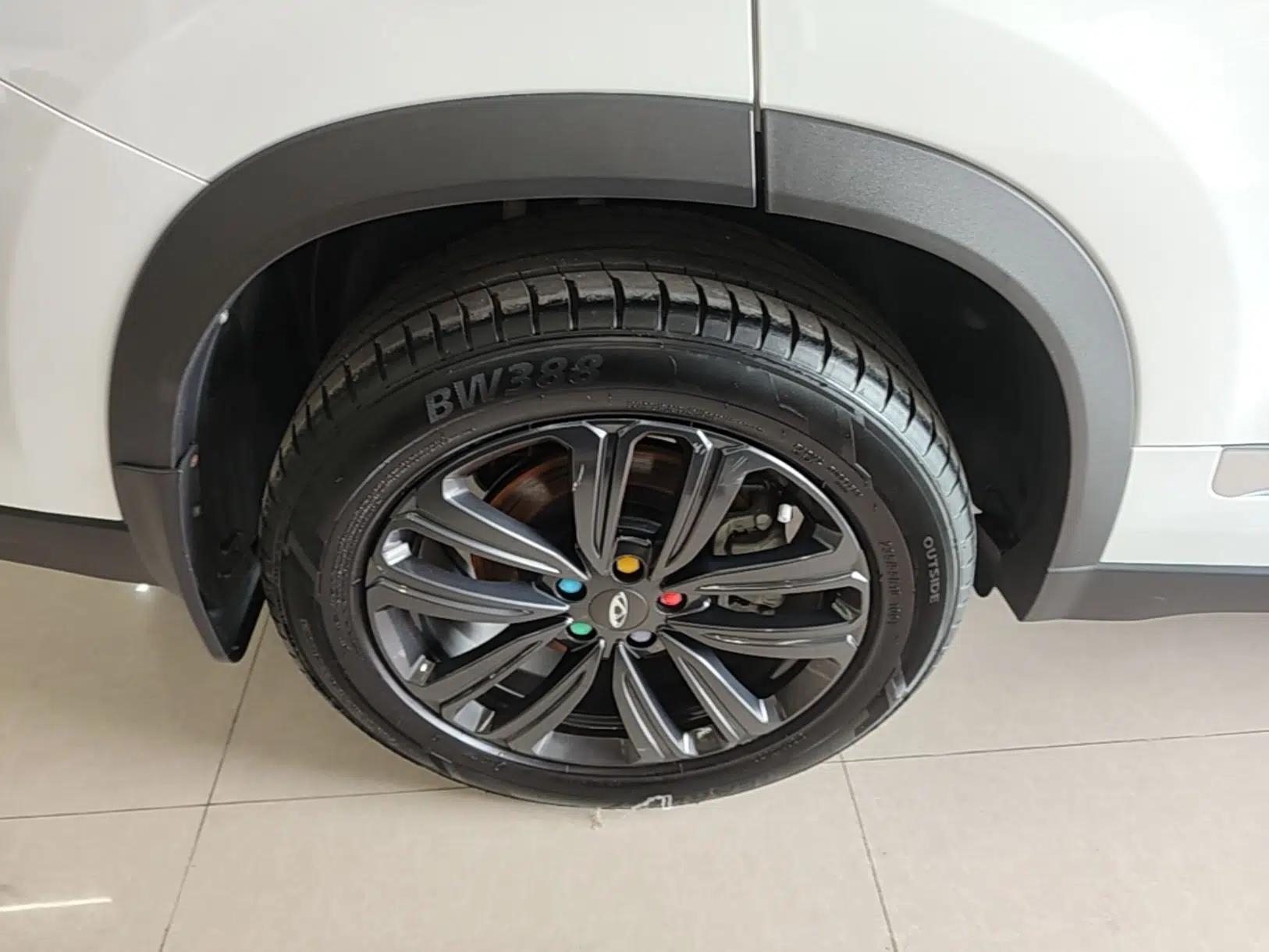 Chery Tiggo 8 2022 1.5 TCI Automatic Exclusive Edition 7-Seater — миниатюра 11