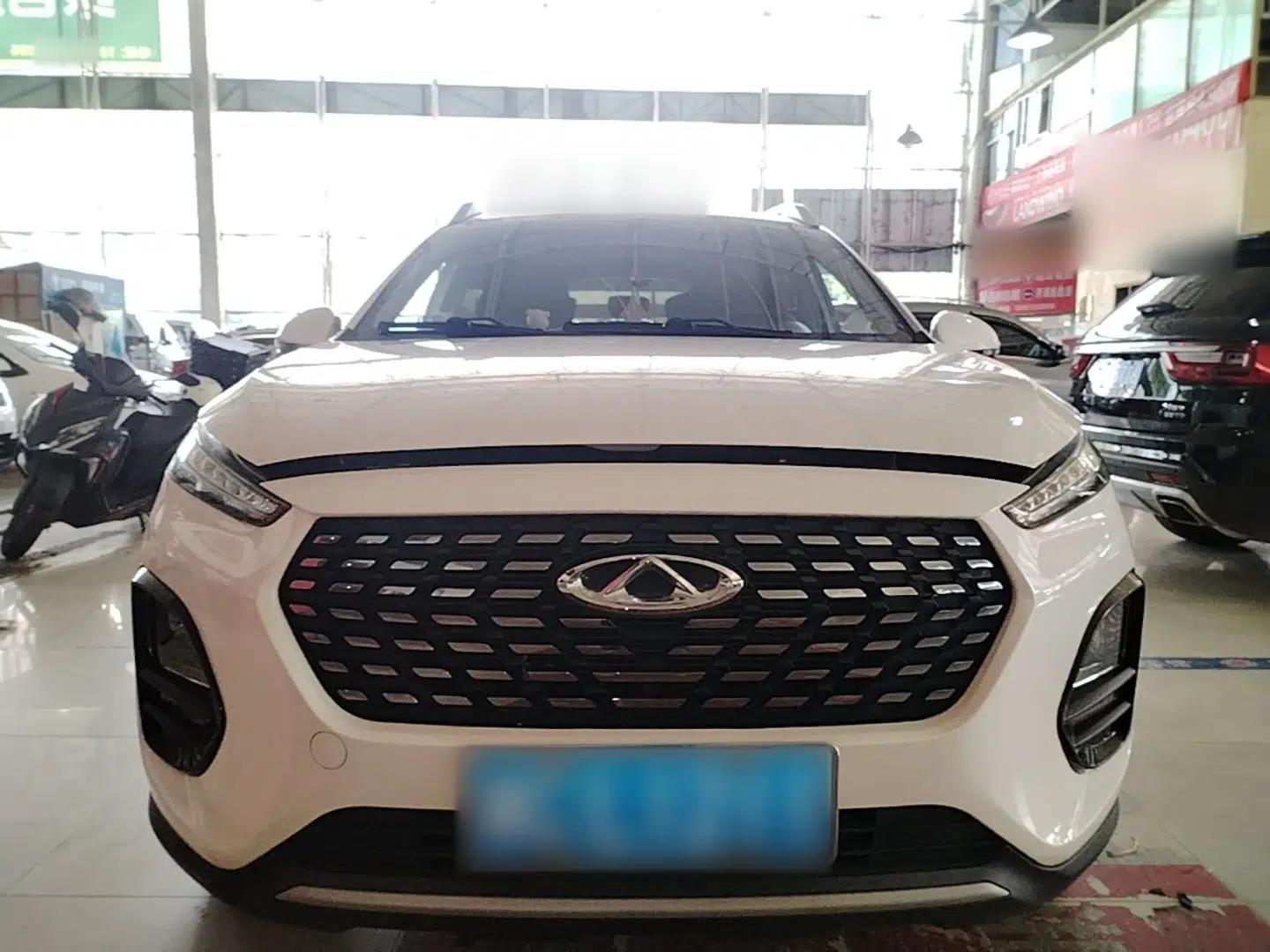 Chery Tiggo 3X 2021 PLUS 1.5L CVT Thrilling Red Date Edition — миниатюра 2