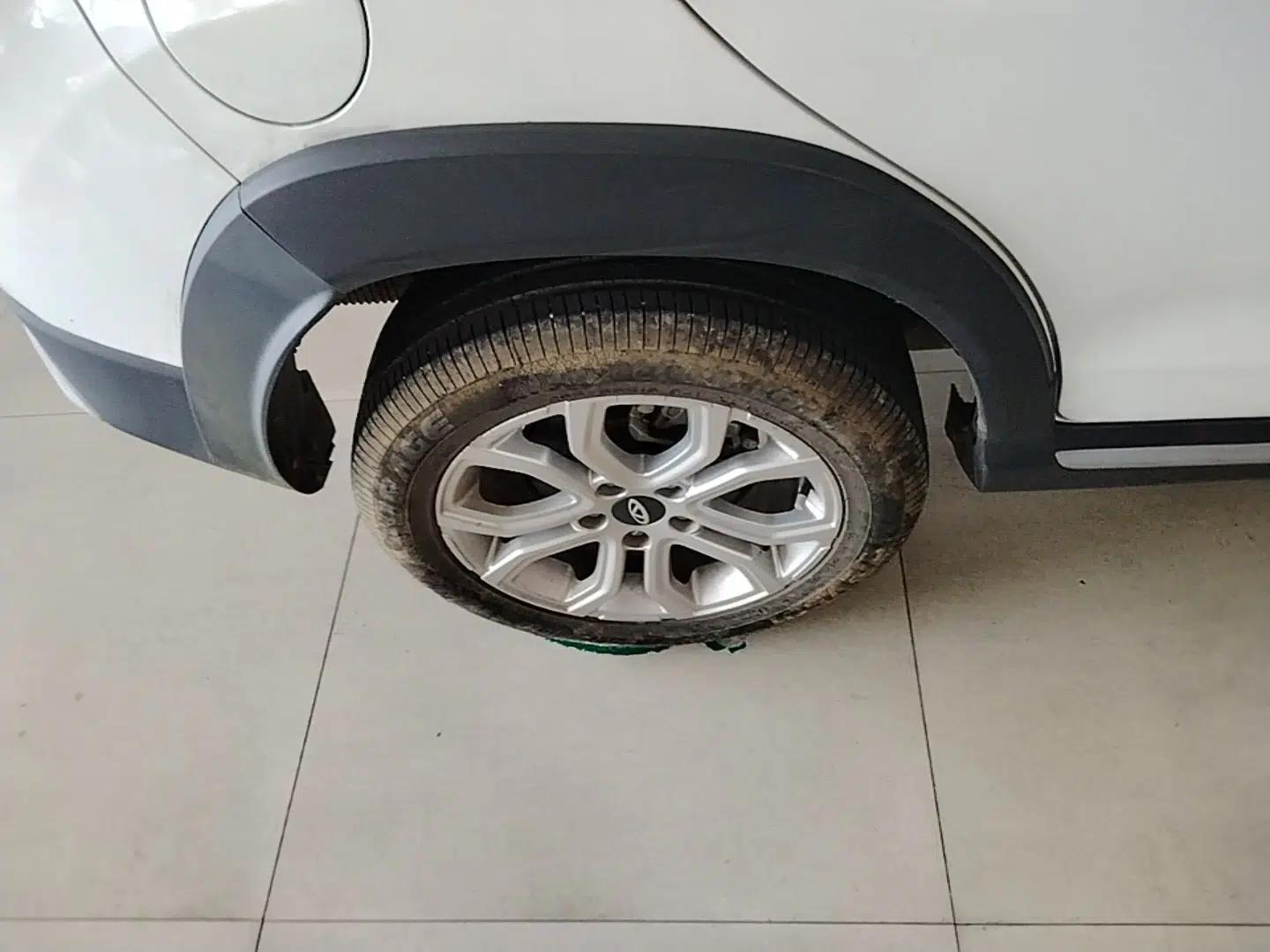 Chery Tiggo 3X 2021 PLUS 1.5L CVT Thrilling Red Date Edition — миниатюра 11