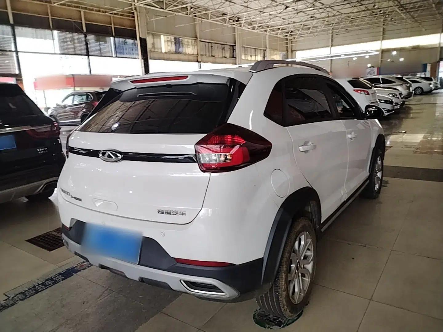 Chery Tiggo 3X 2021 PLUS 1.5L CVT Thrilling Red Date Edition — миниатюра 6