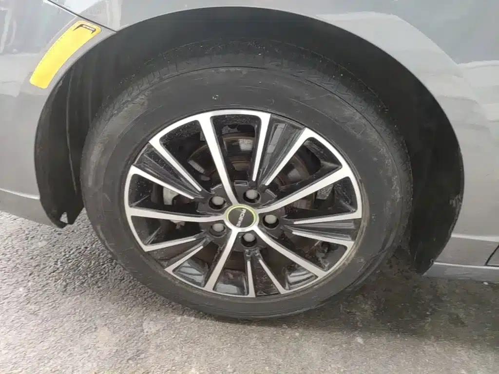 Roewe i5 2021 1.5L Manual Diamond Edition — миниатюра 23