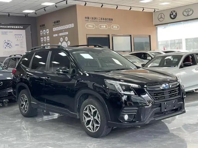 2022 Ford Forester 2.0i AWD Luxury Edition EyeSight — миниатюра 3