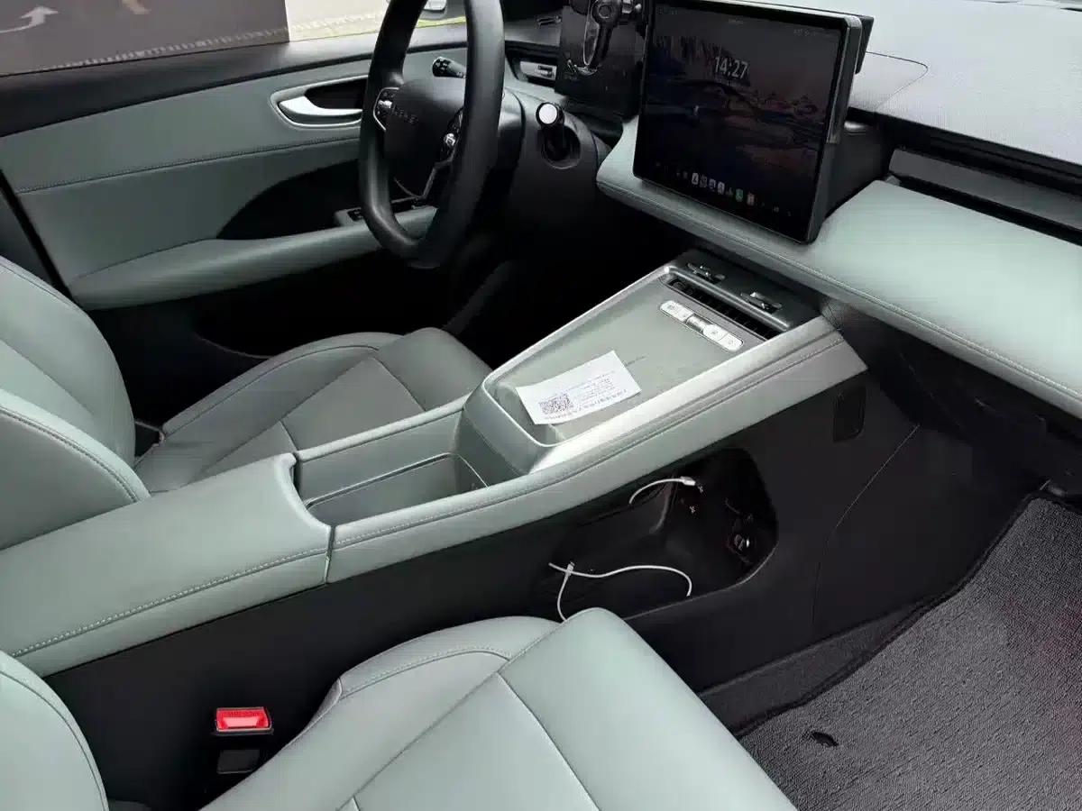 Roewe D6 2025 450km Premium Edition — миниатюра 11