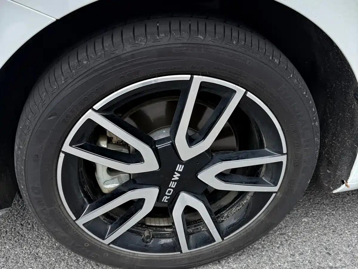 Roewe D6 2025 450km Premium Edition — миниатюра 4