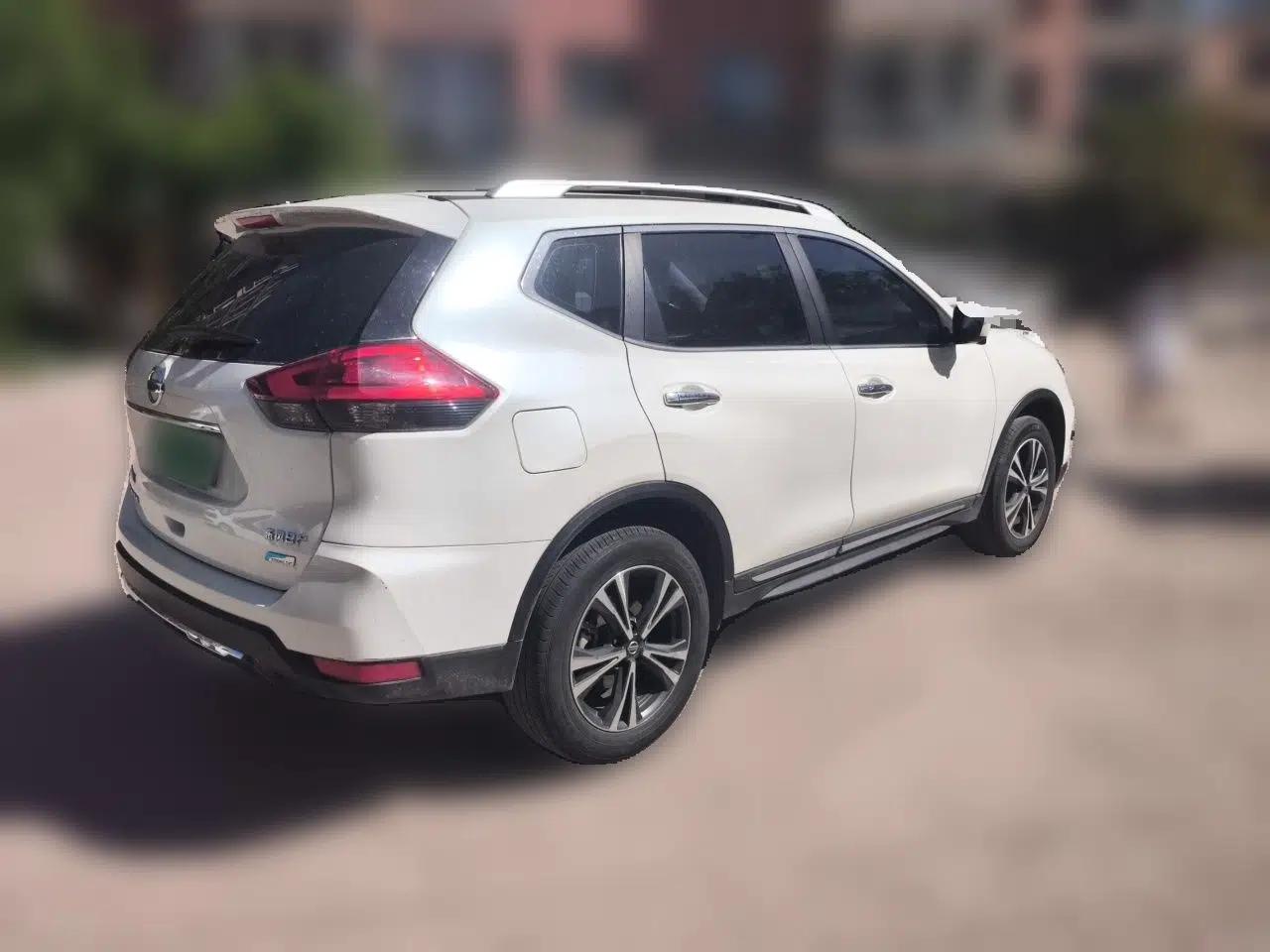 Nissan X-Trail 2017 2.5L CVT Luxury Edition 4WD — миниатюра 6