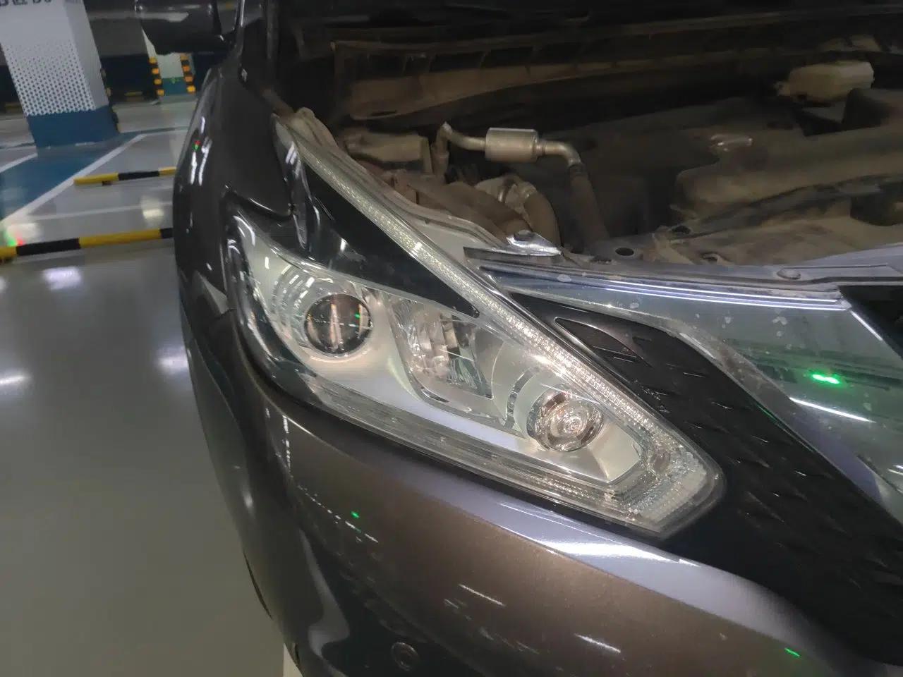 Nissan Murano 2019 2.5L XL Two-Wheel Drive Smart Connect Luxury Edition China VI Standard — миниатюра 7
