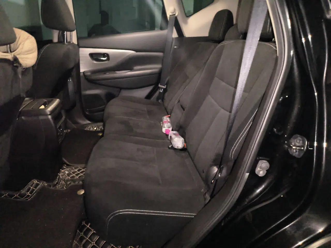 Nissan Murano 2021 2.5L XE Two-Wheel Drive Elite Edition — миниатюра 17