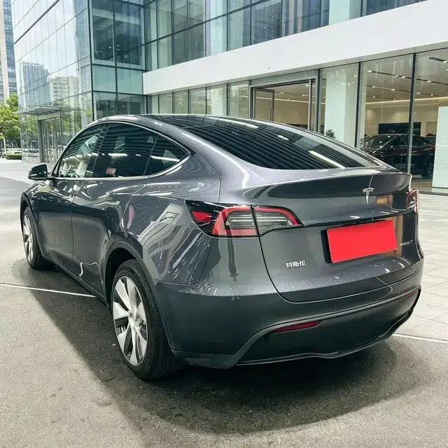 Model Y 2022 Facelift Rear-Wheel Drive Version — миниатюра 4
