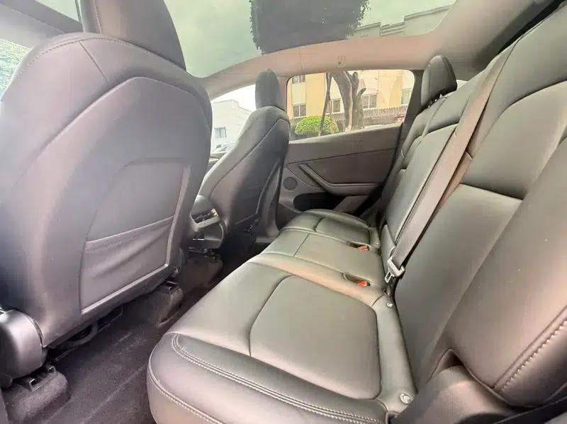 Model Y 2022 Facelift Long Range All-Wheel Drive Version — миниатюра 11