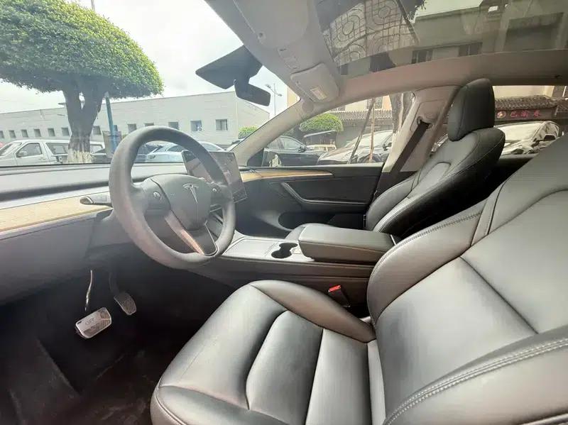 Model Y 2022 Facelift Long Range All-Wheel Drive Version — миниатюра 10