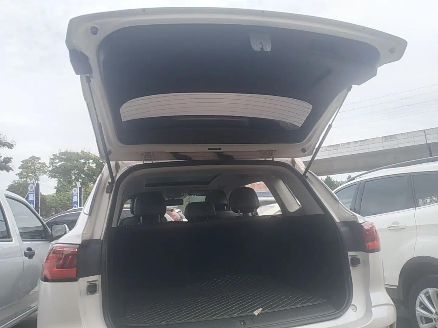 Roewe RX5 MAX 2019 300TGI Automatic 4G Connect Luxury Edition — миниатюра 22