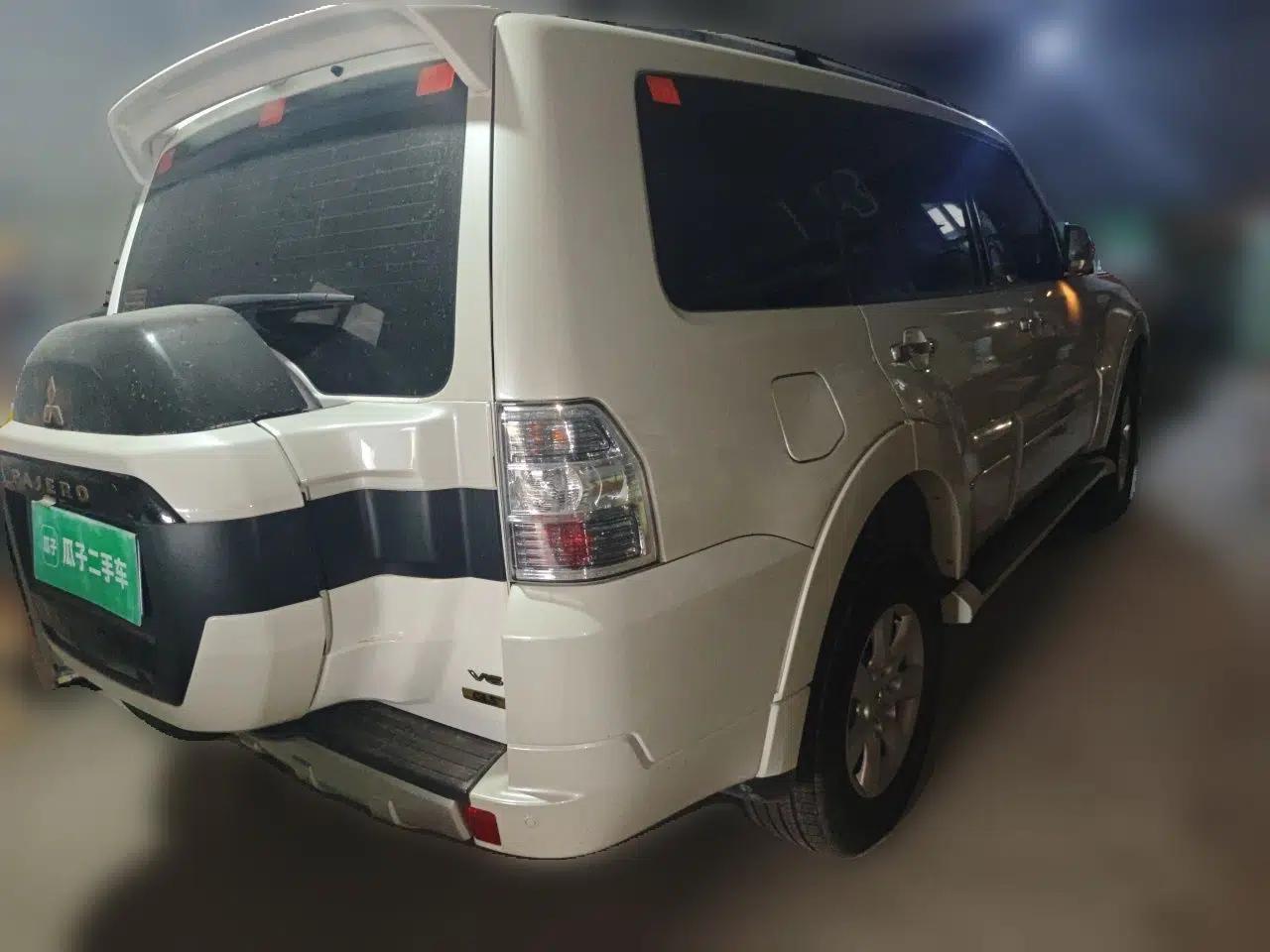 Mitsubishi Pajero Pajero 2020, 3.0-liter automatic, 7 seats — миниатюра 6