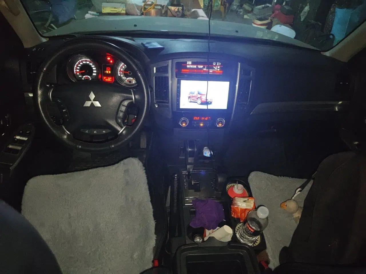 Mitsubishi Pajero Pajero 2020, 3.0-liter automatic, 7 seats — миниатюра 9