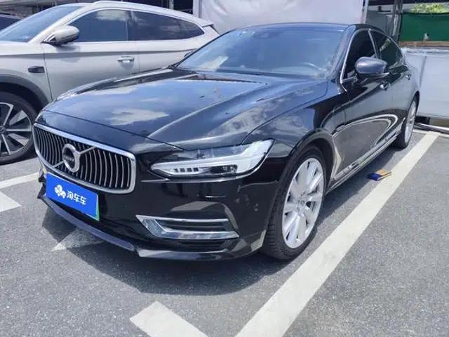 Volvo S90 PHEV 2020 2.0T T8 E-Drive Hybrid Smart Luxury Edition