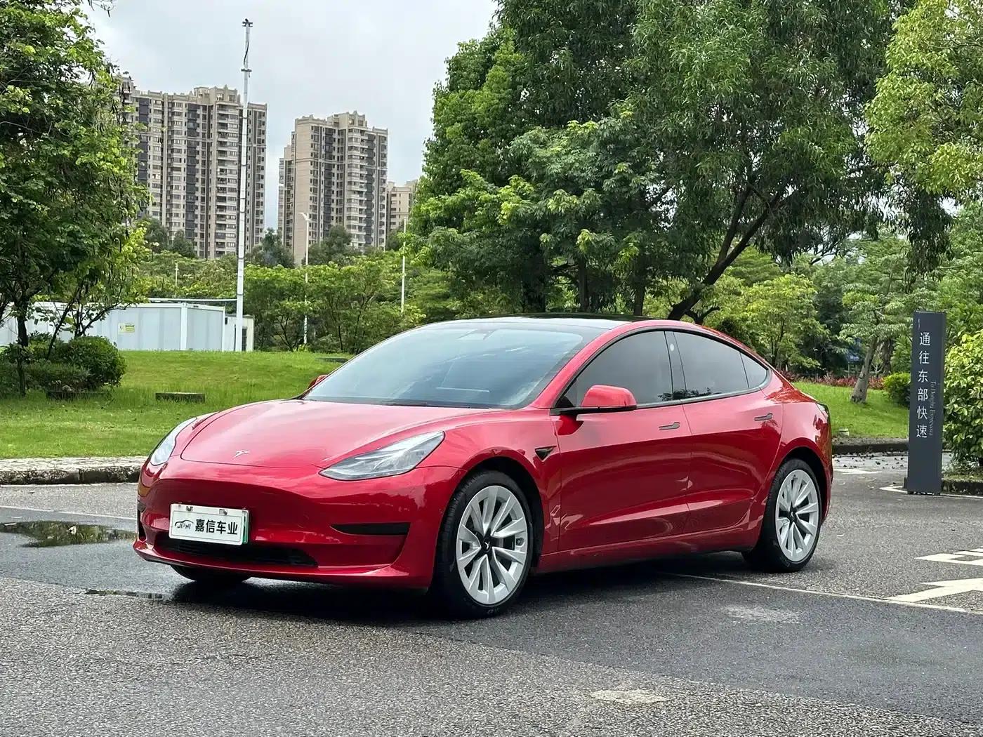 Model 3 2021 Standard Range Rear-Wheel Drive Upgrade 3D6 — миниатюра 1