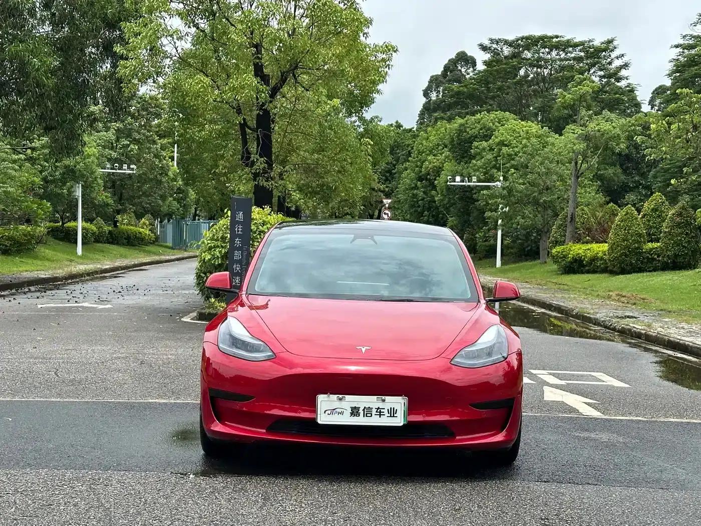 Model 3 2021 Standard Range Rear-Wheel Drive Upgrade 3D6 — миниатюра 2