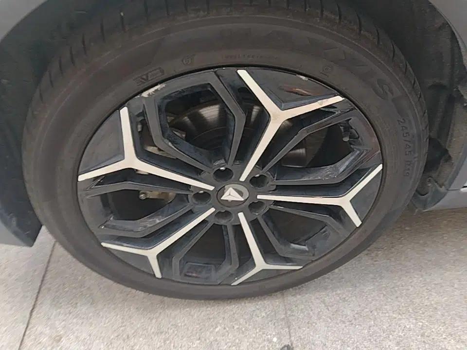 Deepal L07 2024 230Max Qiankun Intelligent Driving ADS SE Range-Extended Version — миниатюра 11