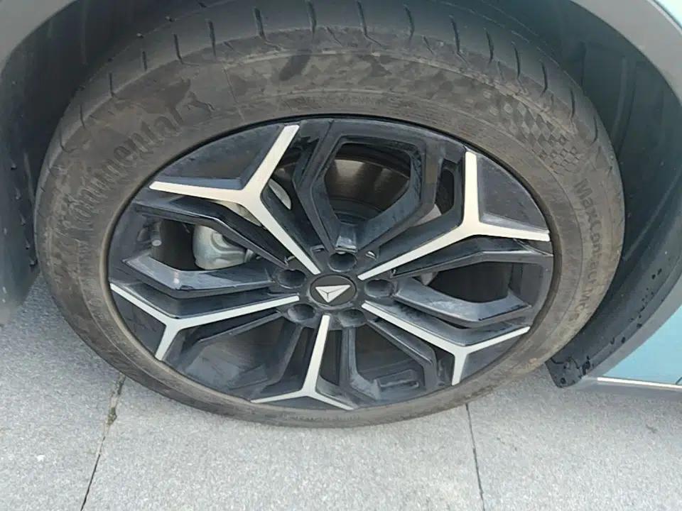 Deepal L07 2024 230Max Qiankun Intelligent Driving ADS SE Range-Extended Version — миниатюра 10
