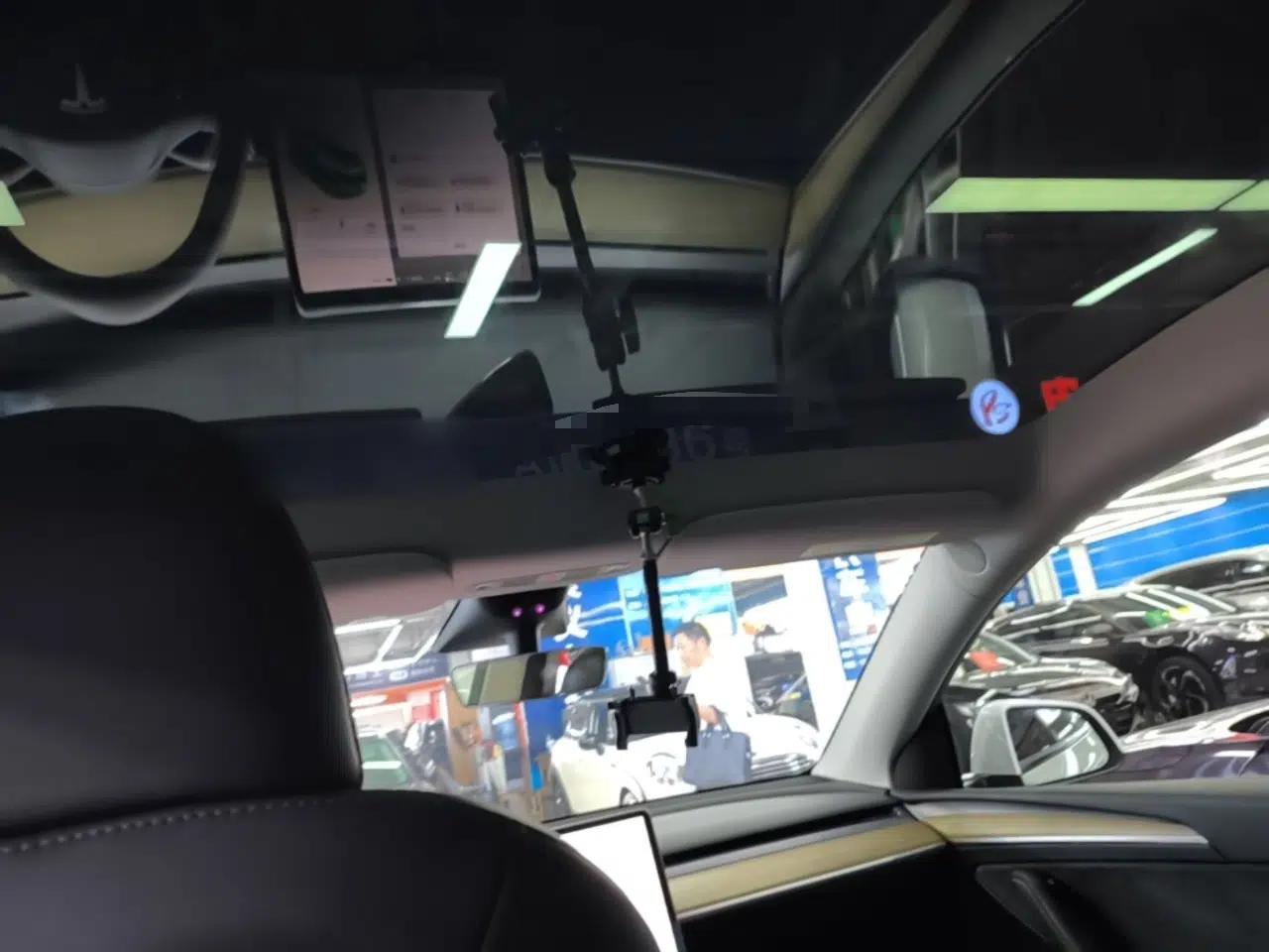 Tesla Model Y 2022 Revised Version Rear-Wheel Drive — миниатюра 21