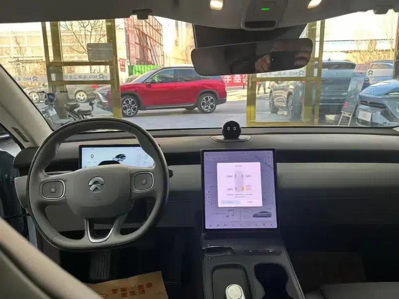 NIO ET5 2022 model 75kWh — миниатюра 6