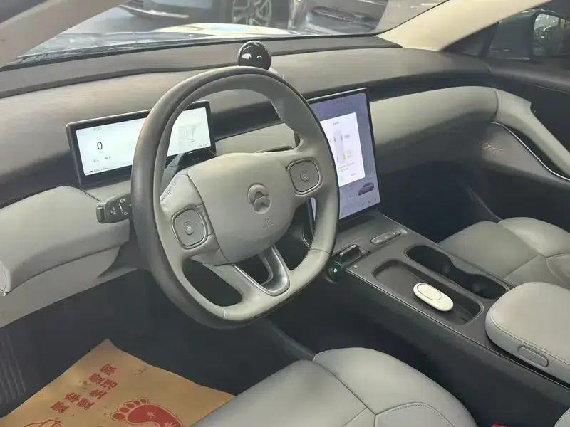 NIO ET5 2022 model 75kWh — миниатюра 9