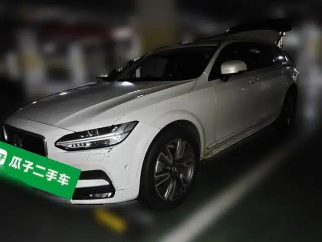 Volvo V90 2017 Cross Country T5 AWD Prestige Edition
